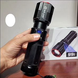 چراغ قوه حرفه‌ای Ruilang RL-2211